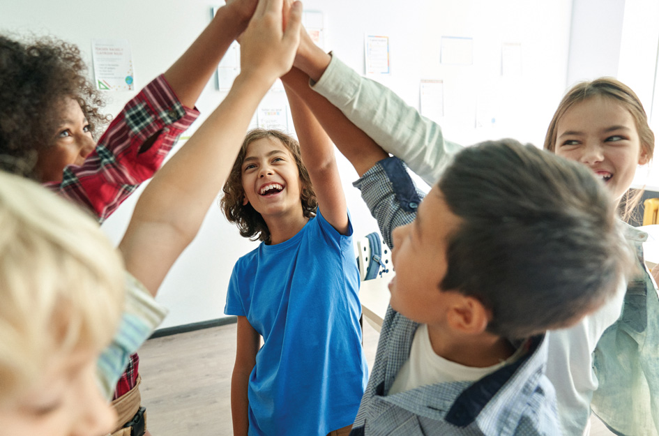 Developing Teamwork Skills & How Working Together Drives Success in the  Workplace - Boys & Girls Clubs of America