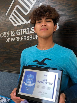 Yuan as Club's Youth of the Year