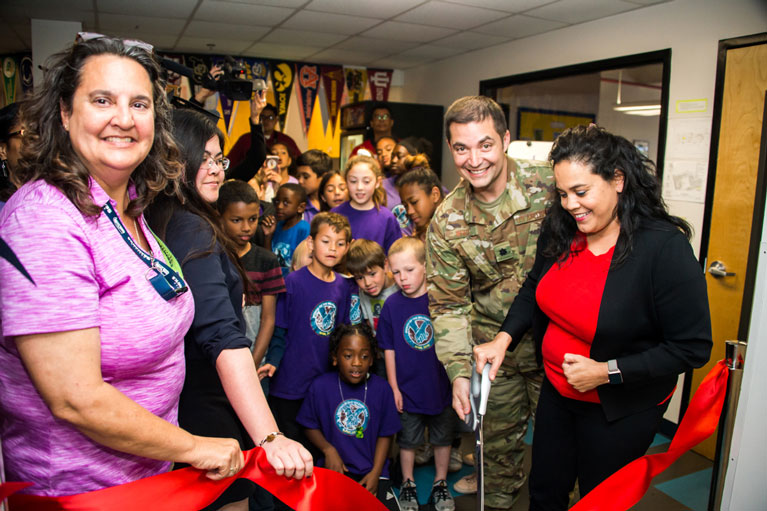Raytheon ribbon cutting