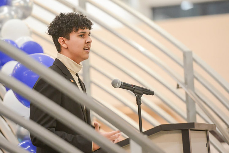 Enrique speaking